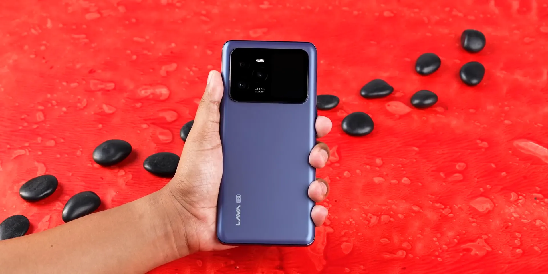 Lava Agni 3 Build Quality with Dragontrail Protection