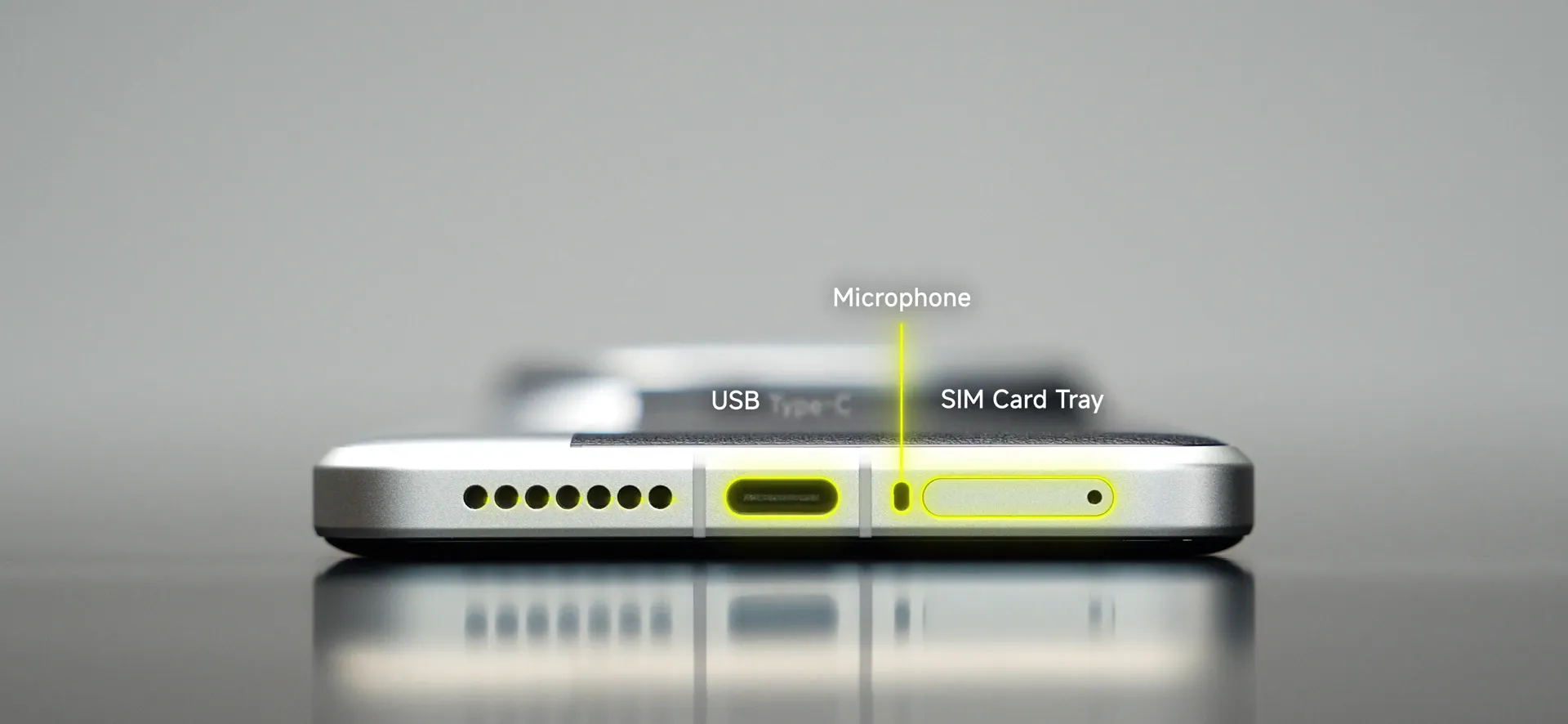 Xiaomi 15 Ultra ports and buttons